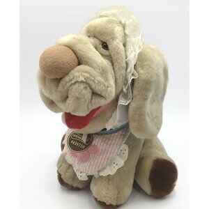 Ganz Bros 10" Wrinkles the Dog Plush Tan Brown Sitting w/ Bonnet Bib Collar 1981